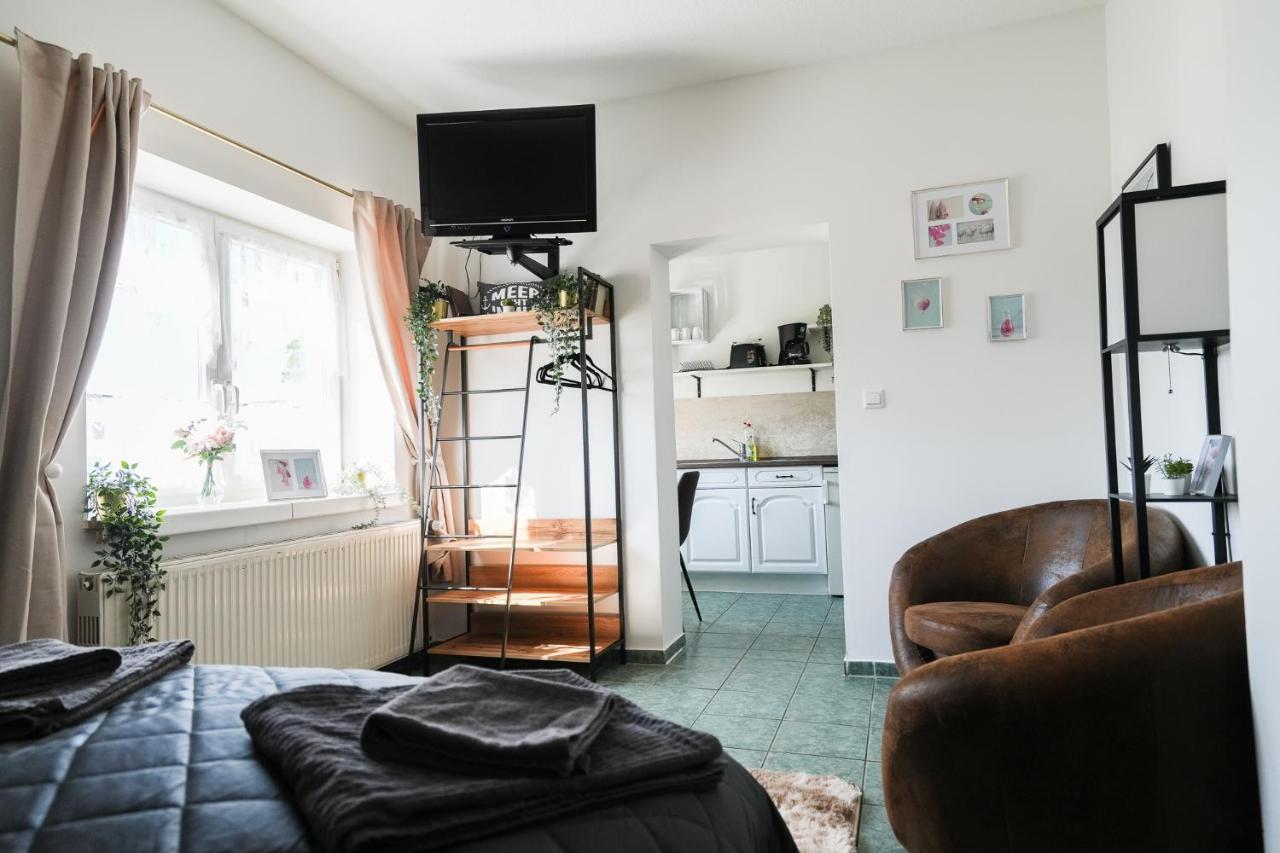 Black Tiger Seaside - Ferienwohnungen Direkt Am See Garden Zewnętrze zdjęcie