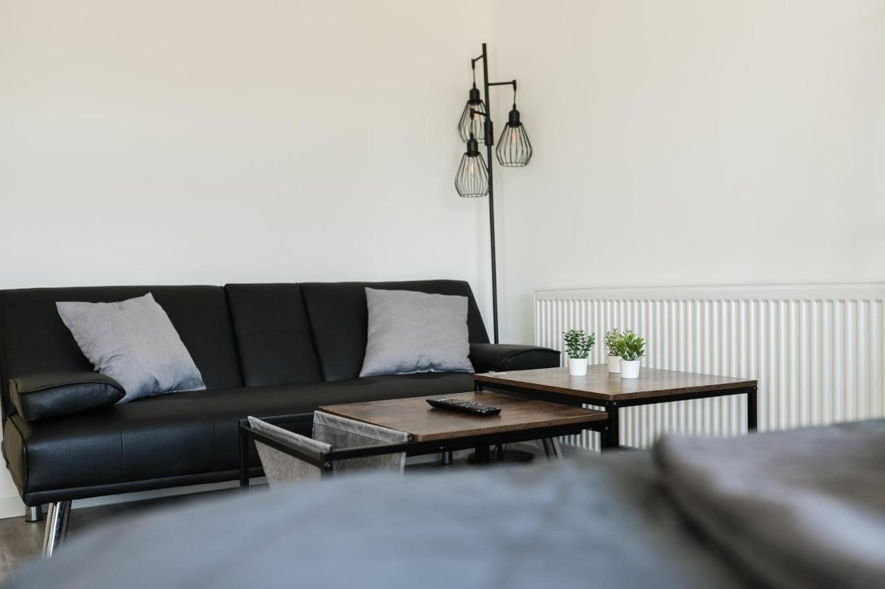 Black Tiger Seaside - Ferienwohnungen Direkt Am See Garden Zewnętrze zdjęcie