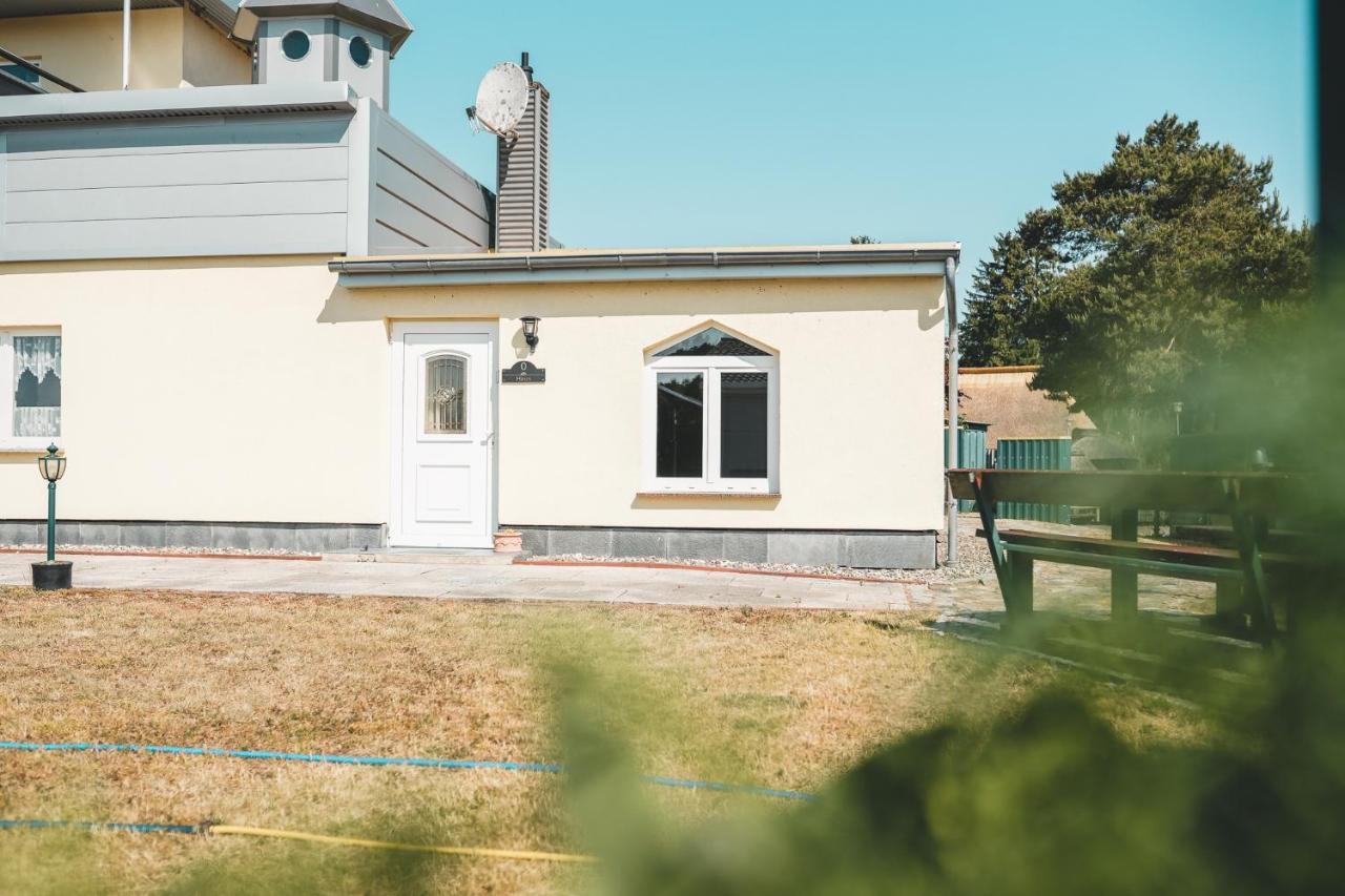 Black Tiger Seaside - Ferienwohnungen Direkt Am See Garden Zewnętrze zdjęcie