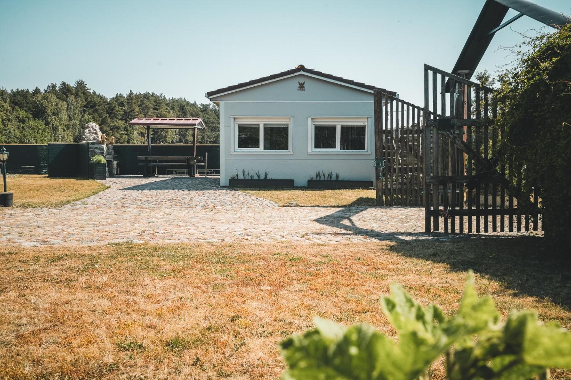 Black Tiger Seaside - Ferienwohnungen Direkt Am See Garden Zewnętrze zdjęcie
